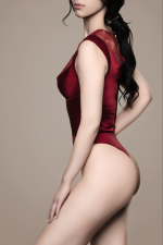 Sarah Everly's gallery photo 4
