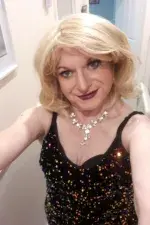 ZoeSapphireFeelgood's gallery photo 29