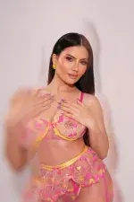 Violet&rick's gallery photo 2
